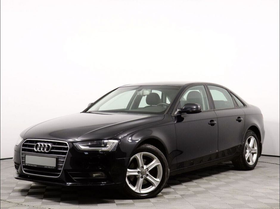 Audi A4, 1.8 л, Вариатор, 2011 фото 3