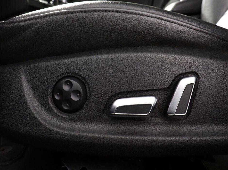 Audi A4, 1.8 л, Вариатор, 2011 фото 8