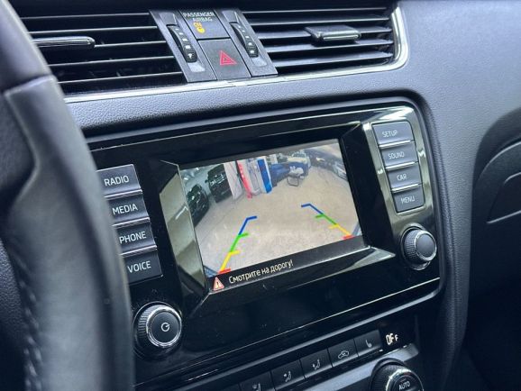 Skoda Octavia Style, 1.8 л, Робот, 2013 фото 15