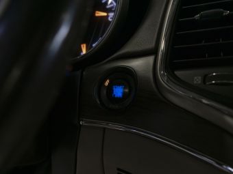Jeep Grand Cherokee Overland, 3.0 л, АКПП, 2013 фото 2