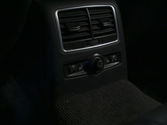 Audi A6, 2.0 л, CVT, 2011 фото 2