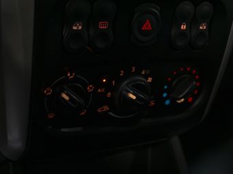 Nissan Almera, 1.6 л, АКПП, 2018 фото 13