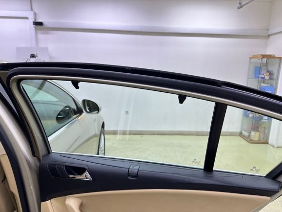 Volkswagen Passat, 3.2 л, АТ, 2008 фото 2