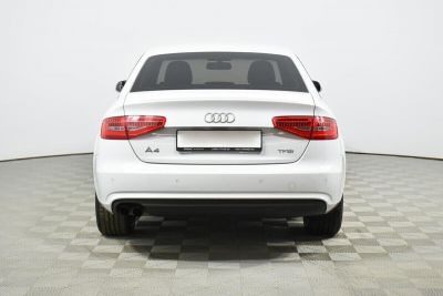 Audi A4, 1.8 л, CVT, 2013 фото 7