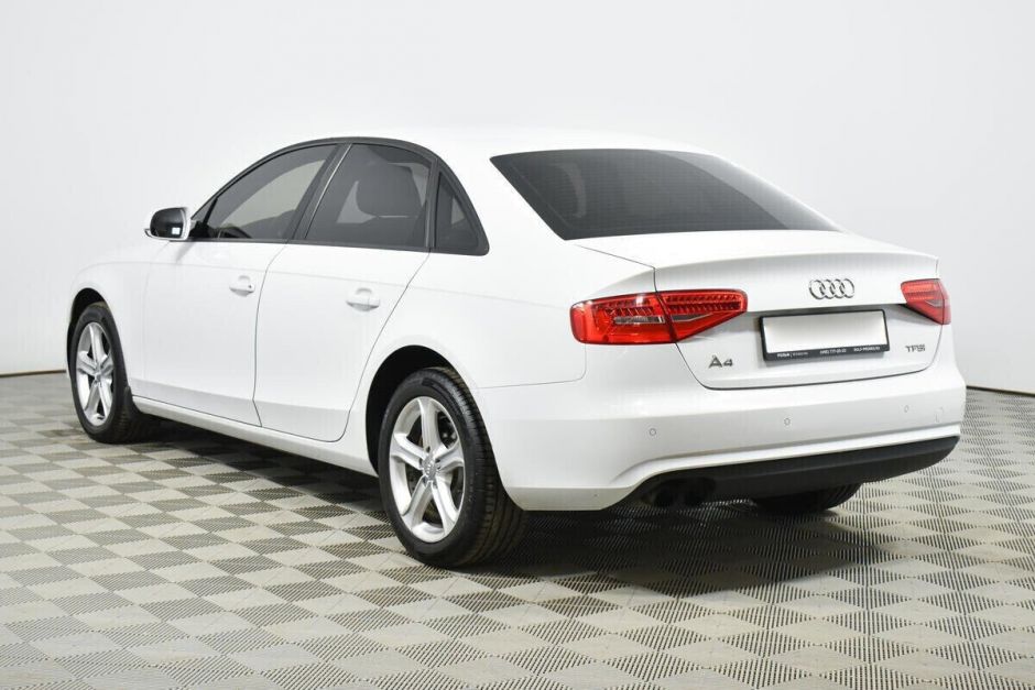 Audi A4, 1.8 л, Вариатор, 2013 фото 8