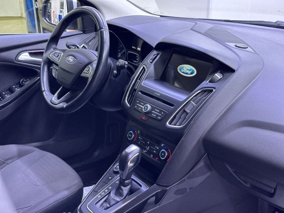Ford Focus Titanium, 1.6 л, Робот, 2019 фото 16