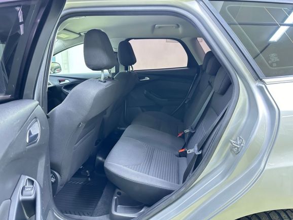 Ford Focus Titanium, 1.6 л, Робот, 2019 фото 1