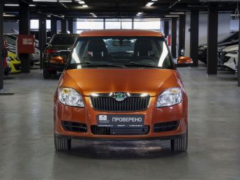 Skoda Fabia, 1.4 л, МКПП, 2009 фото 4