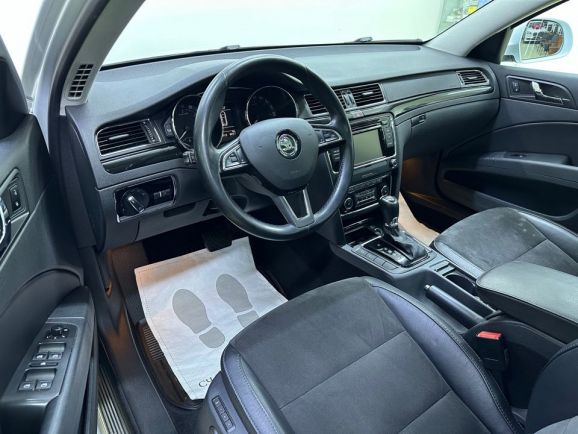 Skoda Superb, 2.0 л, Робот, 2014 фото 9