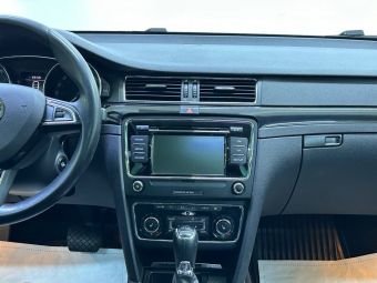 Skoda Superb, 2.0 л, РКПП, 2014 фото 14