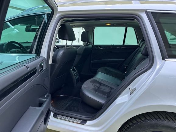 Skoda Superb, 2.0 л, Робот, 2014 фото 20