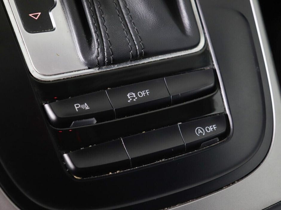 Audi A4, 1.8 л, Вариатор, 2012 фото 2