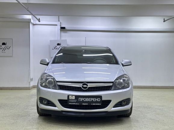 Opel Astra, 1.8 л, АТ, 2010 фото 4