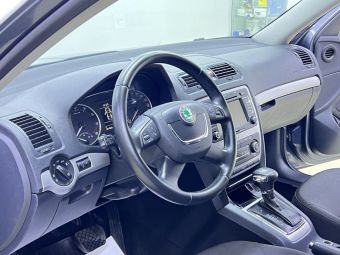 Skoda Octavia Elegance, 1.8 л, АКПП, 2013 фото 11