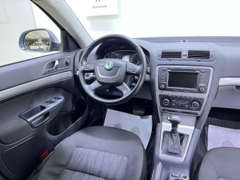 Skoda Octavia Elegance, 1.8 л, АКПП, 2013 фото 14