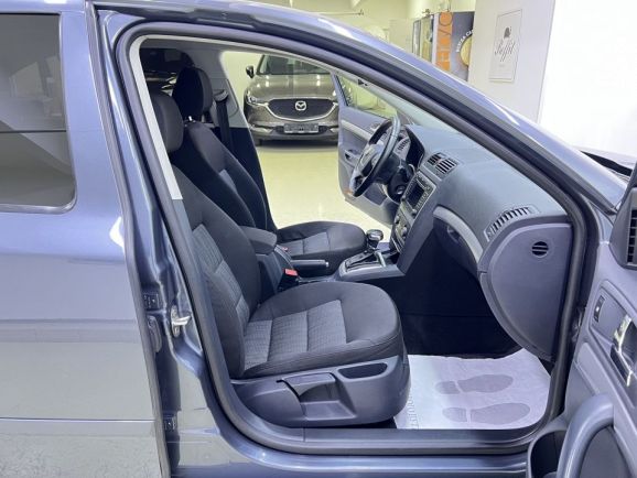 Skoda Octavia Elegance, 1.8 л, АТ, 2013 фото 17