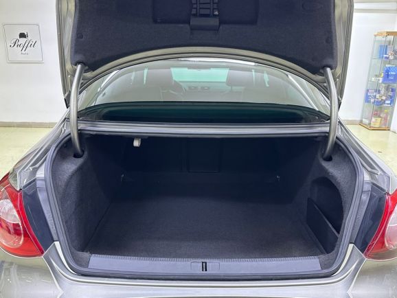 Volkswagen Passat CC, 1.8 л, Робот, 2010 фото 9