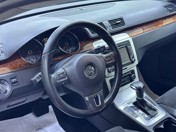 Volkswagen Passat CC, 1.8 л, Робот, 2010 фото 13