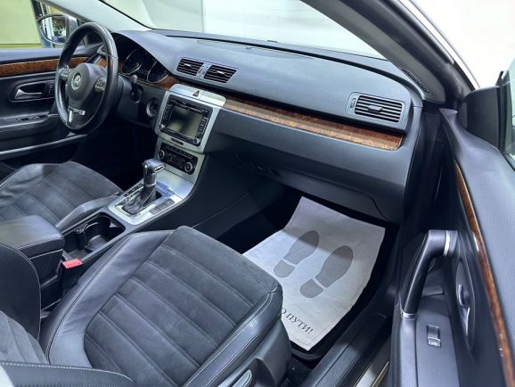 Volkswagen Passat CC, 1.8 л, Робот, 2010 фото 18
