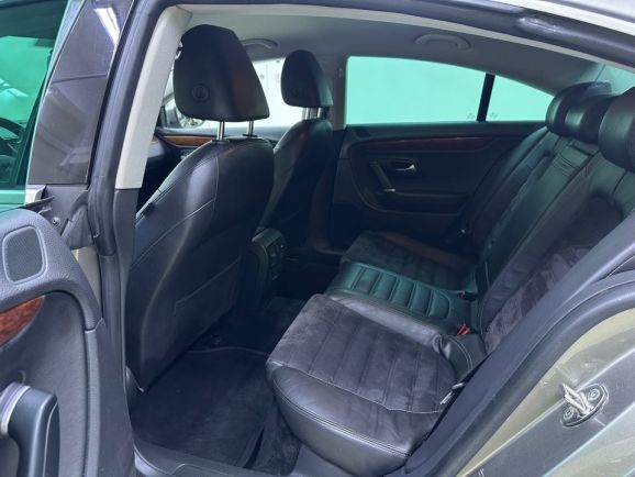 Volkswagen Passat CC, 1.8 л, Робот, 2010 фото 1