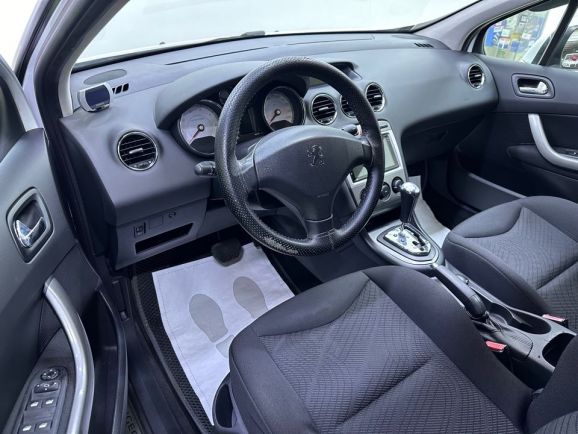 Peugeot 308, 1.6 л, АТ, 2009 фото 11