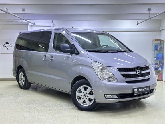 Hyundai Grand Starex, 2.5 л, АТ, 2011 фото 5