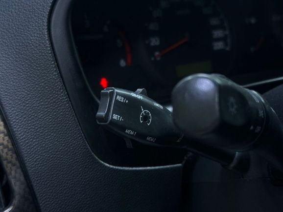 Hyundai Grand Starex, 2.5 л, АТ, 2011 фото 13