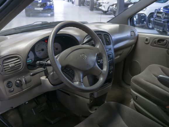 Dodge Caravan, 2.4 л, АТ, 2001 фото 9