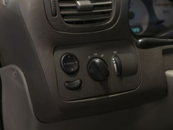 Dodge Caravan, 2.4 л, АТ, 2001 фото 10