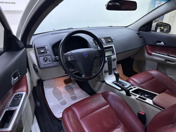 Volvo C30, 2.0 л, Робот, 2010 фото 10