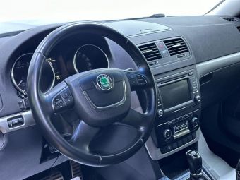 Skoda Yeti, 1.4 л, РКПП, 2013 фото 11