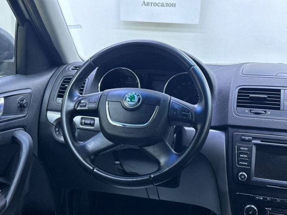 Skoda Yeti, 1.4 л, Робот, 2013 фото 12