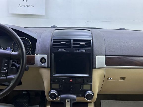 Volkswagen Touareg, 3.0 л, АТ, 2008 фото 17