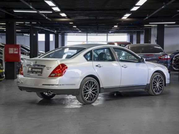 Nissan Teana, 2.4 л, АТ, 2007 фото 6