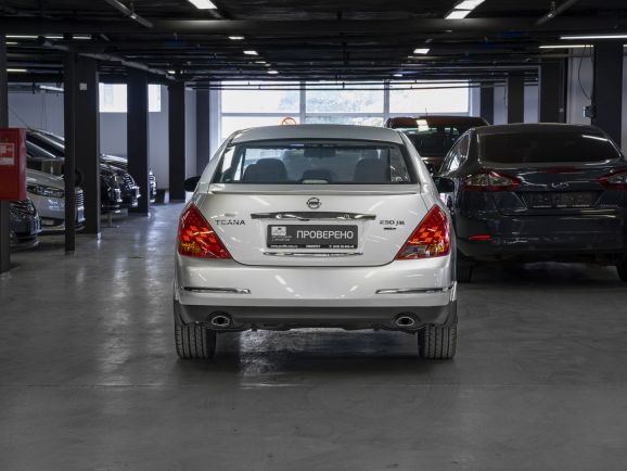 Nissan Teana, 2.4 л, АТ, 2007 фото 7