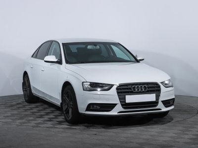 Audi A4, 1.8 л, CVT, 2014 фото 5