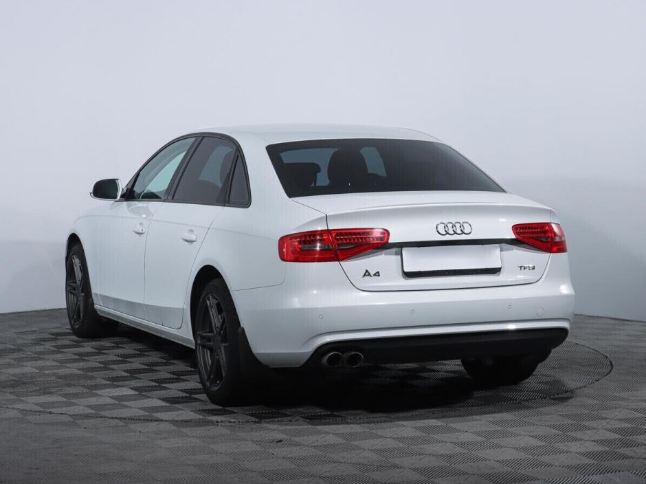 Audi A4, 1.8 л, Вариатор, 2014 фото 8