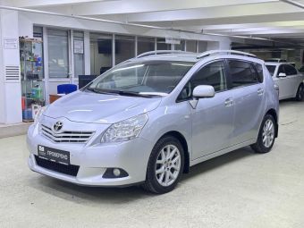 Toyota Verso, 1.8 л, CVT, 2012 фото 3
