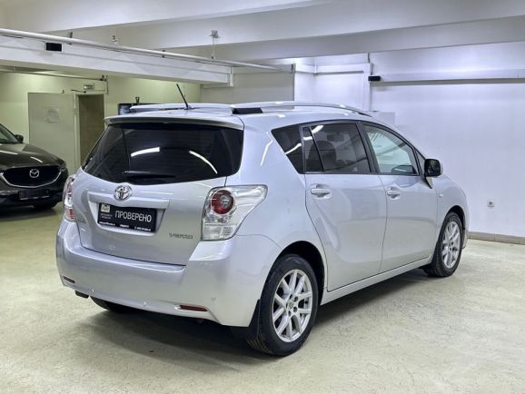 Toyota Verso, 1.8 л, Вариатор, 2012 фото 6