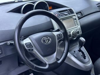 Toyota Verso, 1.8 л, CVT, 2012 фото 10