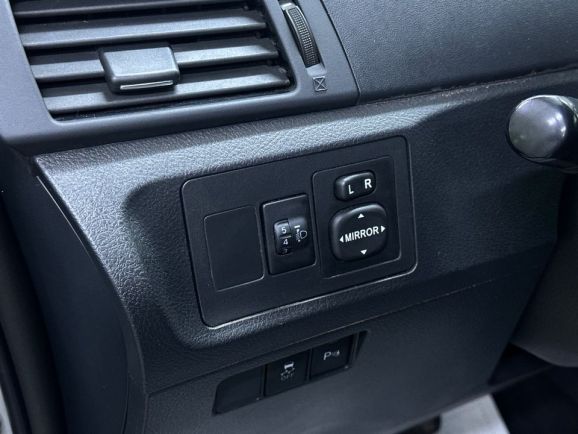 Toyota Verso, 1.8 л, Вариатор, 2012 фото 11