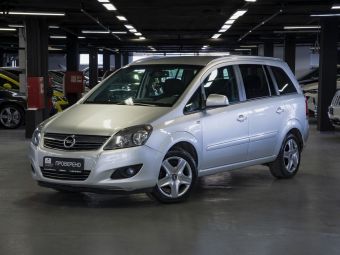Opel Zafira, 1.8 л, РКПП, 2014 фото 3
