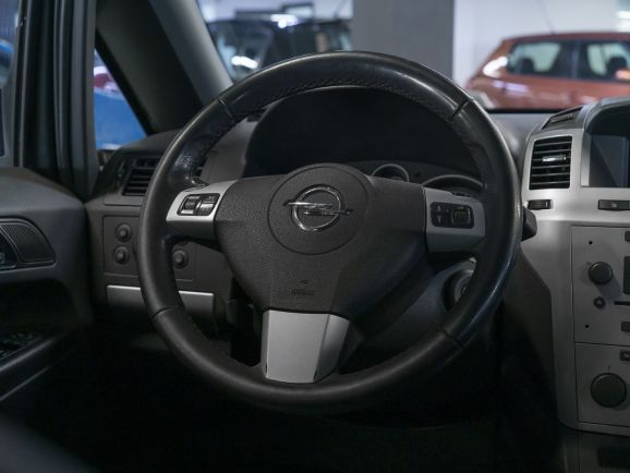 Opel Zafira, 1.8 л, Робот, 2014 фото 10