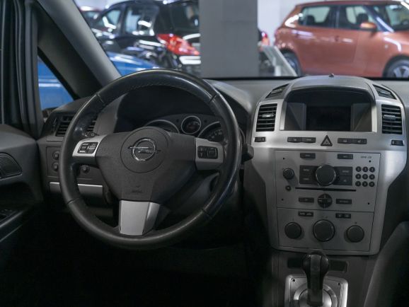 Opel Zafira, 1.8 л, Робот, 2014 фото 15