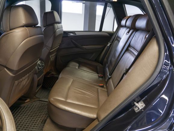 BMW X5 xDriveM50d, 3.0 л, АТ, 2013 фото 16