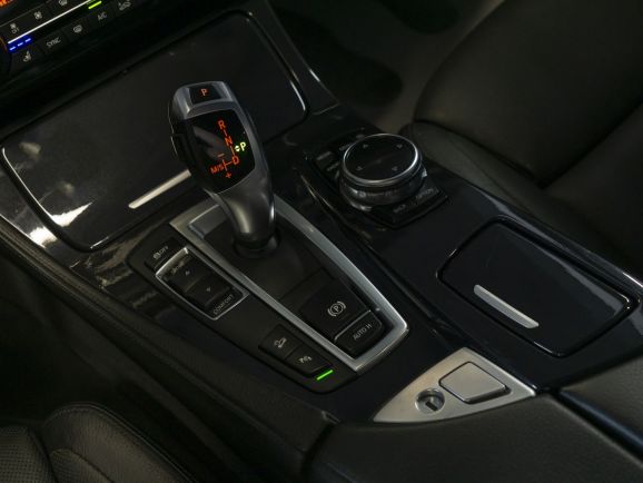 BMW 5 серии 530d xDrive Luxury Локальная сборка, 3.0 л, АТ, 2013 фото 26