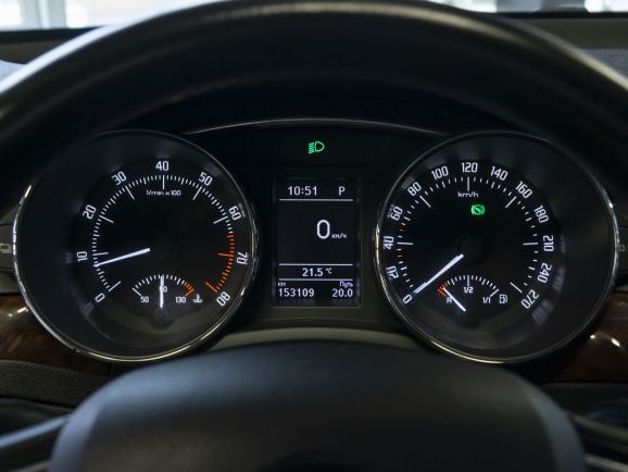 Skoda Superb Elegance, 1.8 л, Робот, 2014 фото 9