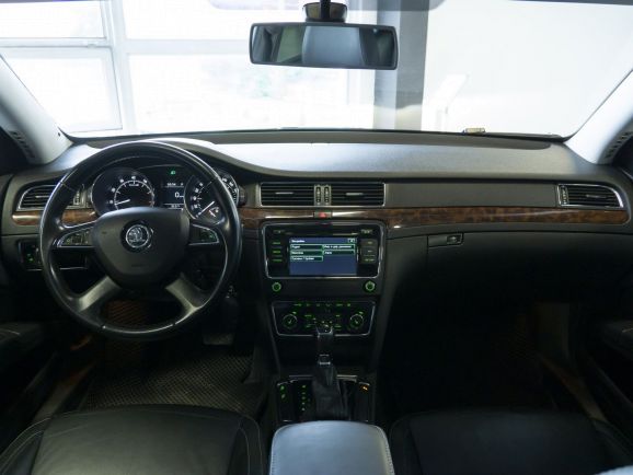 Skoda Superb Elegance, 1.8 л, Робот, 2014 фото 17