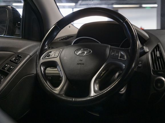 Hyundai ix35 Travel, 2.0 л, АТ, 2013 фото 2