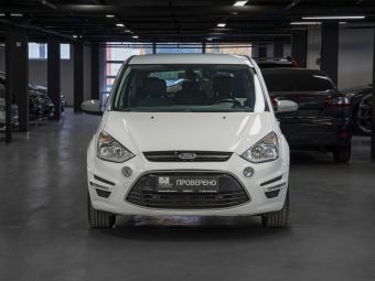 Ford S-MAX Titanium, 2.0 л, РКПП, 2013 фото 4